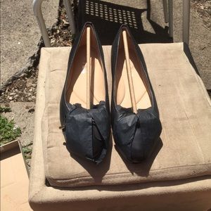 Black Leather Clark’s Grace Lily Flats